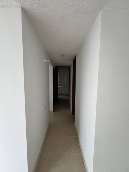 Apartamento de 2 alcobas en arriendo en Conjunto La Guabinera, Yumbo, 57 m² · foto 5 de 18