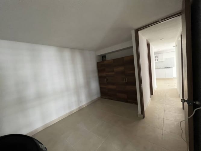 Apartamento de 2 alcobas en arriendo en Conjunto La Guabinera, Yumbo, 57 m² · foto 9 de 18