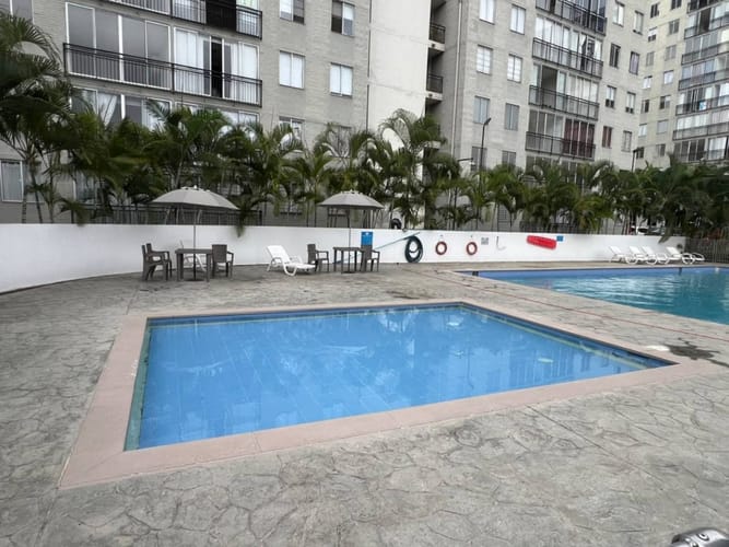 Apartamento de 2 alcobas en arriendo en Conjunto La Guabinera, Yumbo, 57 m² · foto 17 de 18