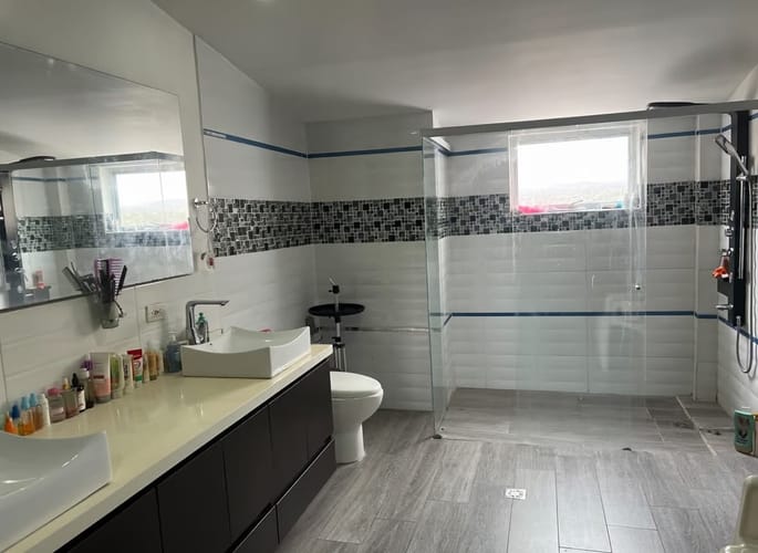 Casa de 4 alcobas en venta en Belen La Palma, Medellín, 258 m² · foto 15 de 24