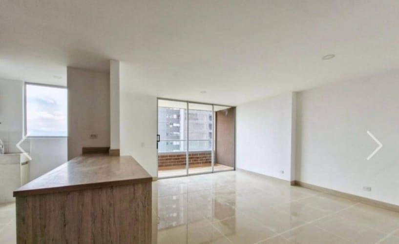 Apartamento de 3 alcobas en venta en Las Lomitas, Sabaneta, 85 m² · foto 3 de 13