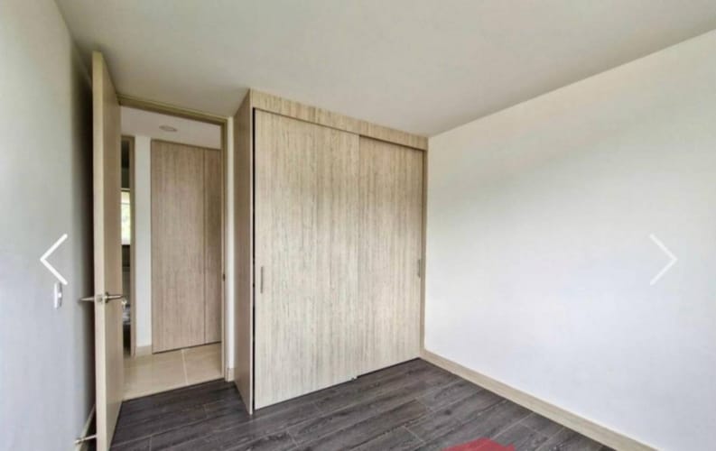 Apartamento de 3 alcobas en venta en Las Lomitas, Sabaneta, 85 m² · foto 5 de 13