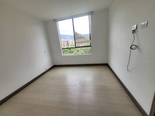 Apartamento de 2 alcobas en arriendo en Loma Del Esmeraldal, Envigado, 90 m² · foto 18 de 24