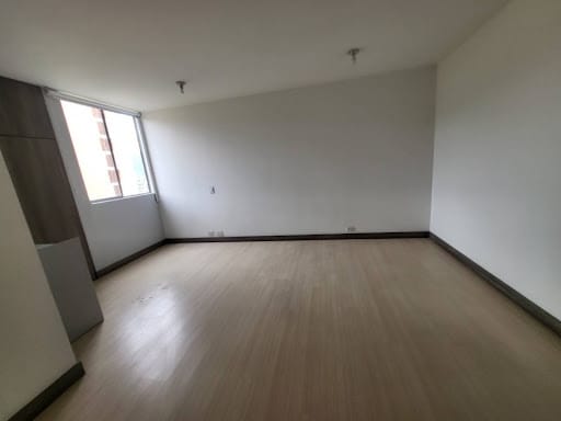 Apartamento de 2 alcobas en arriendo en Loma Del Esmeraldal, Envigado, 90 m² · foto 23 de 24