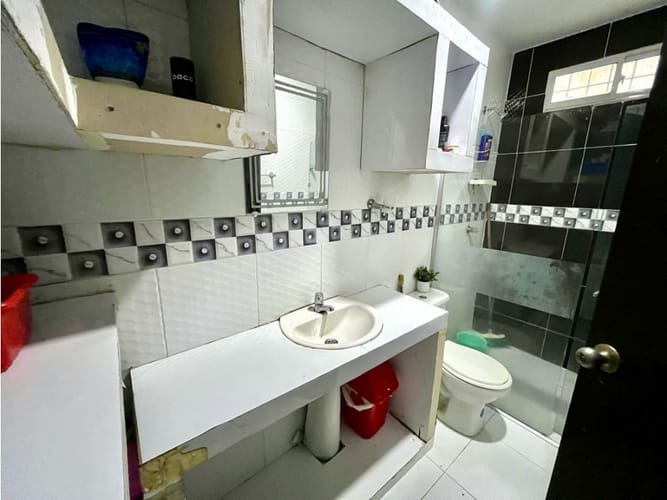 Casa de 4 alcobas en venta en Olaya Herrera, Barranquilla, 315 m² · foto 7 de 11