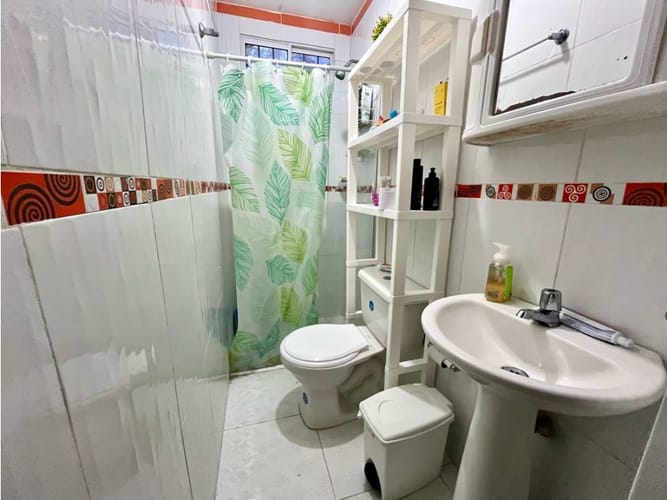 Casa de 4 alcobas en venta en Olaya Herrera, Barranquilla, 315 m² · foto 8 de 11