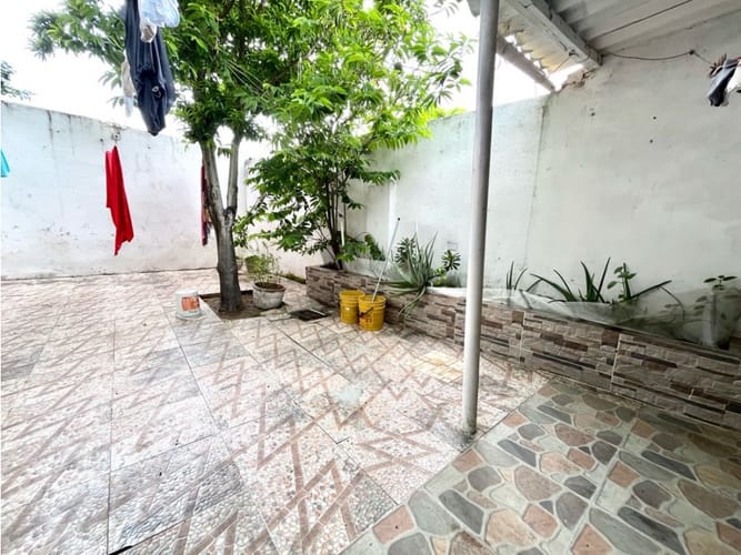 Casa de 4 alcobas en venta en Olaya Herrera, Barranquilla, 315 m² · foto 9 de 11