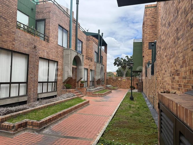 Casa de 3 alcobas en arriendo en Los Cedritos, Bogotá, 151 m² · foto 19 de 20