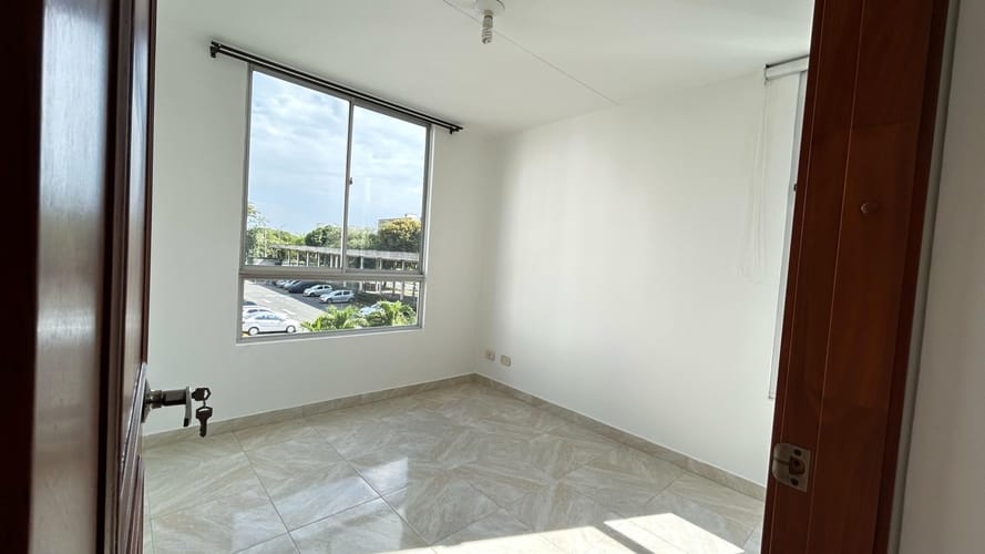 Apartamento de 2 alcobas en arriendo en Caney, Cali, 54 m² · foto 5 de 9