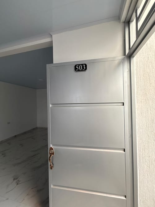 Apartamento de 4 alcobas en venta en El Gallineral, Girón, 159 m² · foto 3 de 22