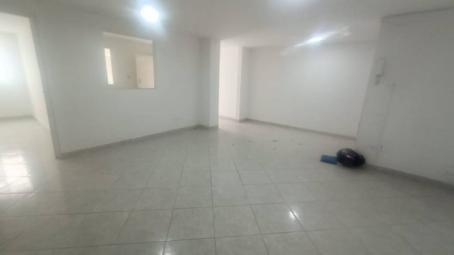 Office for rent in El Lago, Bogotá