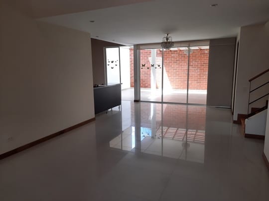 Casa de 3 alcobas en venta en El Porvenir, Rionegro, 133 m² · foto 3 de 24