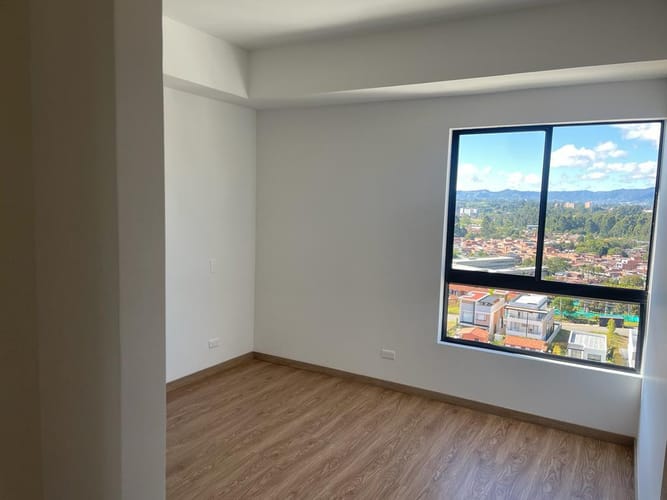 Apartamento de 2 alcobas en venta en El Porvenir, Rionegro, 82 m² · foto 5 de 11