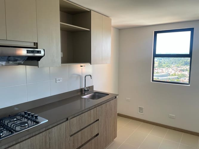 Apartamento de 2 alcobas en venta en El Porvenir, Rionegro, 82 m² · foto 7 de 11