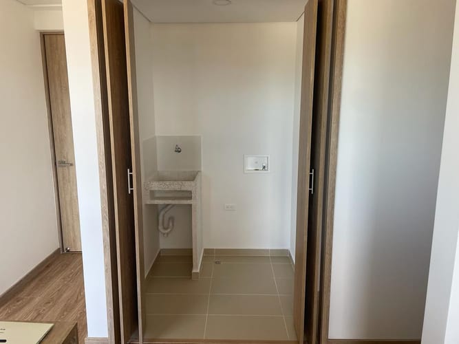 Apartamento de 2 alcobas en venta en El Porvenir, Rionegro, 82 m² · foto 10 de 11