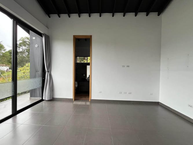 Casa de 4 alcobas en arriendo en Los Salados, El Retiro, 415 m² · foto 12 de 20