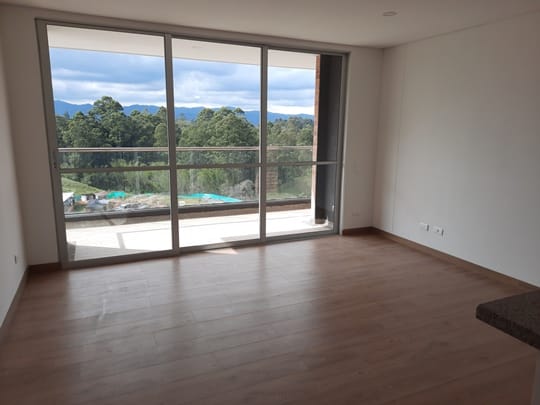 Apartamento de 2 alcobas en arriendo en Llano Grande, Rionegro, 63 m² · foto 4 de 19