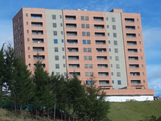 Apartamento de 3 alcobas en venta en El Porvenir, Rionegro, 90 m² · foto 3 de 21