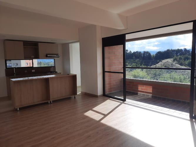 Apartamento de 3 alcobas en venta en El Porvenir, Rionegro, 90 m² · foto 4 de 21
