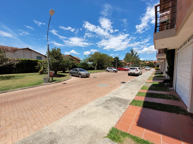 Casa de 3 alcobas en arriendo en El Porvenir, Rionegro, 147 m² · foto 3 de 24