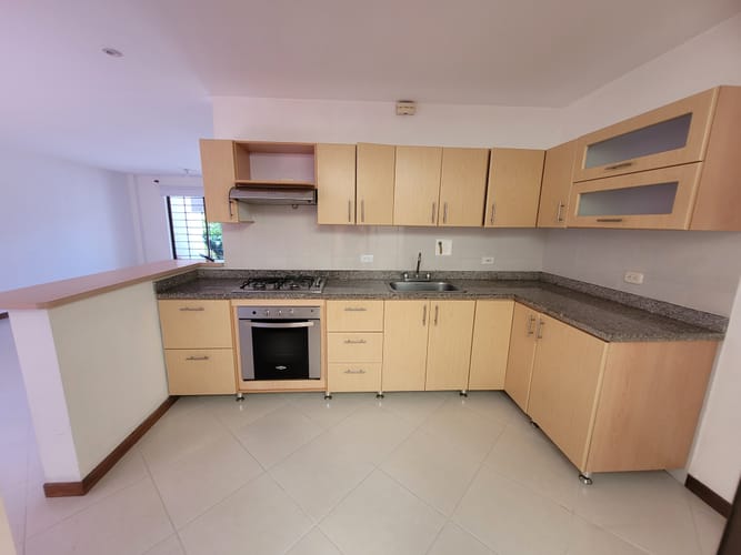 Casa de 3 alcobas en arriendo en El Porvenir, Rionegro, 147 m² · foto 8 de 24