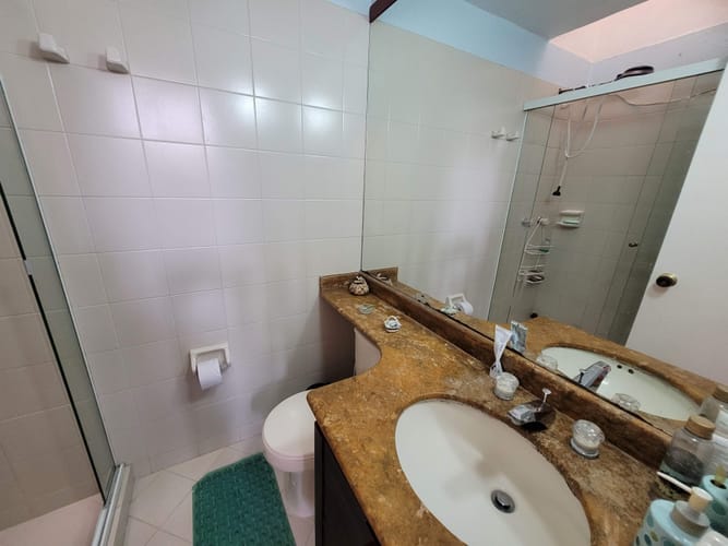 Casa de 5 alcobas en venta en Campo Amor, Medellín, 280 m² · foto 11 de 24