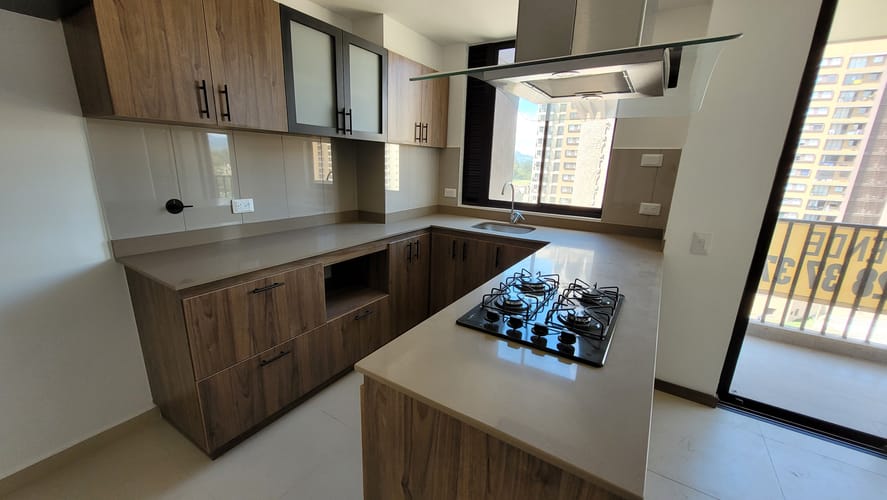 Apartamento de 3 alcobas en venta en La Navarra, Bello, 81 m² · foto 8 de 24