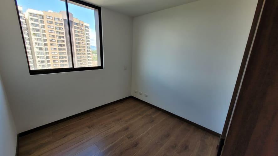 Apartamento de 3 alcobas en venta en La Navarra, Bello, 81 m² · foto 16 de 24