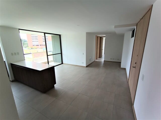 Apartamento de 3 alcobas en venta en El Porvenir, Rionegro, 90 m² · foto 2 de 24