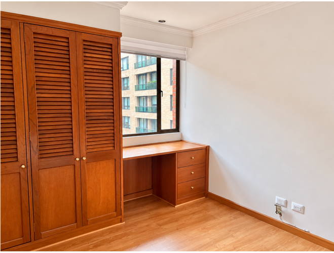Apartamento de 3 alcobas en arriendo en La Cabrera, Bogotá, 127 m² · foto 4 de 9