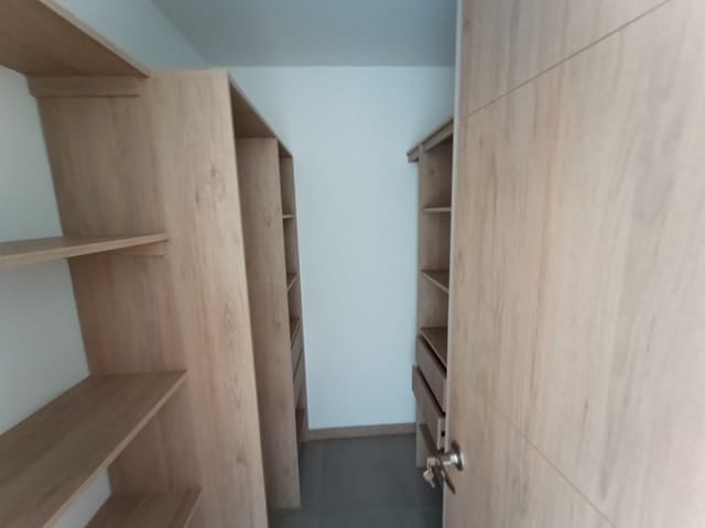 Apartamento de 3 alcobas en venta en El Porvenir, Rionegro, 90 m² · foto 16 de 24