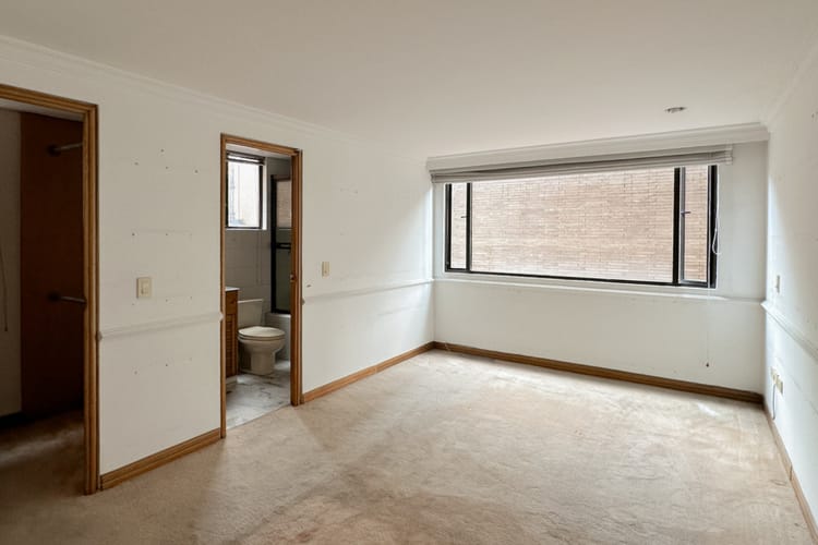 Apartamento de 4 alcobas en venta en La Cabrera, Bogotá, 271 m² · foto 17 de 24