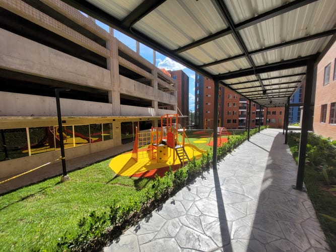 Apartamento de 2 alcobas en arriendo en Rionegro, 58 m² · foto 4 de 17