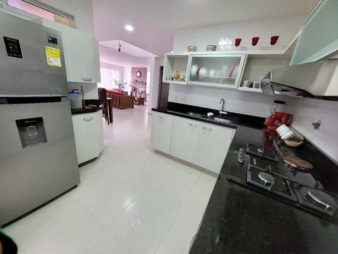 Casa de 3 alcobas en venta en La Ceja, 170 m² · foto 8 de 19