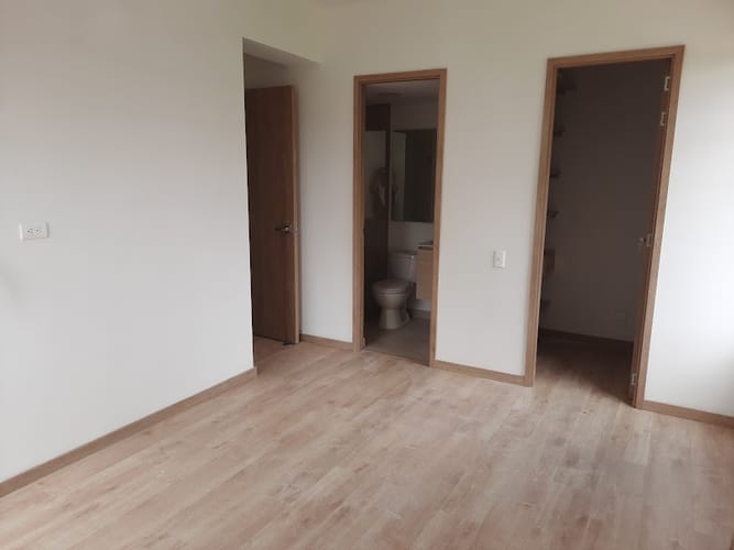 Apartamento de 3 alcobas en venta en El Porvenir, Rionegro, 75 m² · foto 10 de 21