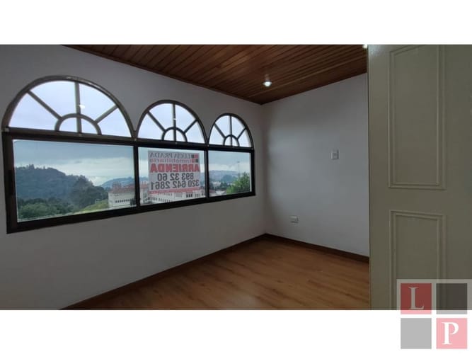 Casa de 4 alcobas en arriendo en Milan, Manizales, 140 m² · foto 4 de 24