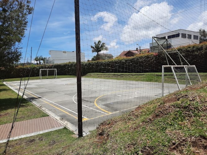 Apartamento de 3 alcobas en venta en El Porvenir, Rionegro, 112 m² · foto 7 de 24