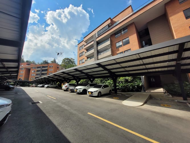 Apartaestudio en venta en La Gabriela, Bello, 79 m² · foto 2 de 24