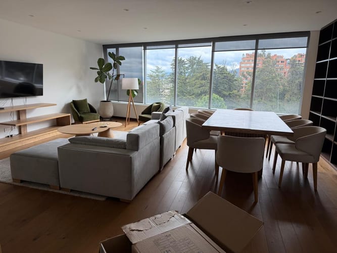 Apartamento de 2 alcobas en venta en Chico, Bogotá, 200 m² · foto 3 de 15