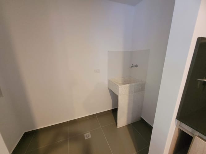 Apartaestudio en venta en La Gabriela, Bello, 79 m² · foto 7 de 24
