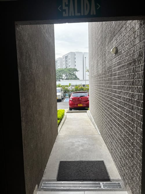 Apartamento de 2 alcobas en arriendo en Arroyohondo, Yumbo, 60 m² · foto 19 de 20