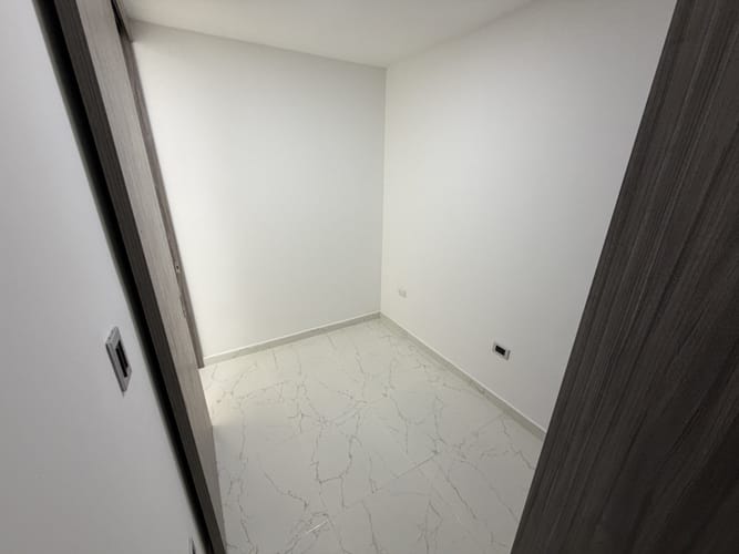 Apartamento de 2 alcobas en arriendo en San Judas Tadeo I, Cali, 50 m² · foto 15 de 21