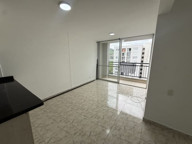 Apartamento de 2 alcobas en arriendo en Zona Industrial, Yumbo, 65 m² · foto 9 de 24