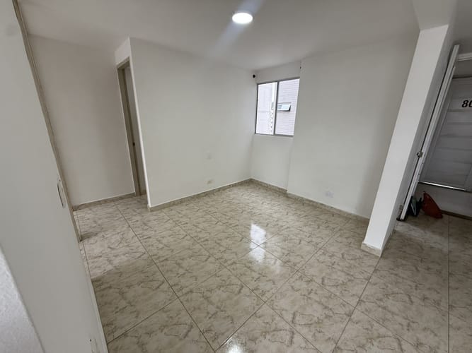 Apartamento de 2 alcobas en arriendo en Zona Industrial, Yumbo, 65 m² · foto 13 de 24