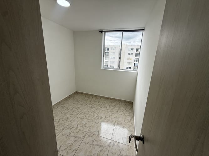 Apartamento de 2 alcobas en arriendo en Zona Industrial, Yumbo, 65 m² · foto 18 de 24