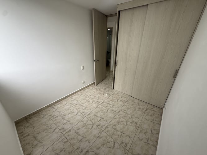 Apartamento de 2 alcobas en arriendo en Zona Industrial, Yumbo, 65 m² · foto 20 de 24