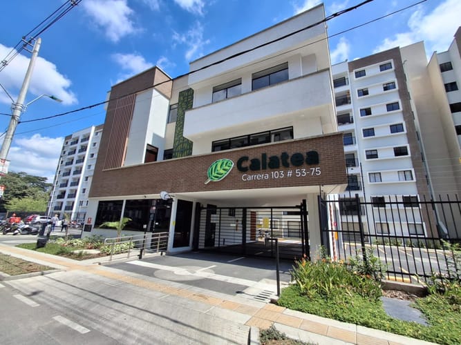 Apartamento de 2 alcobas en arriendo en Bochalema, Cali, 65 m² · foto 1 de 24