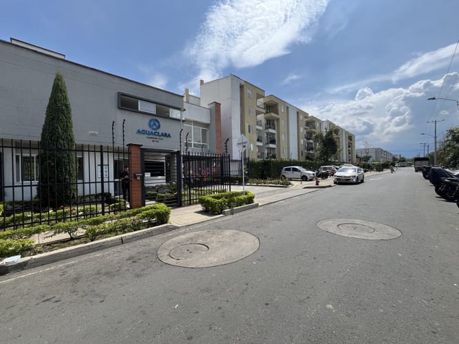 Apartamento de 2 alcobas en arriendo en Ciudad Pacífica, Cali, 65 m² · foto 2 de 24