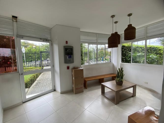 Apartamento de 2 alcobas en arriendo en Ciudad Pacífica, Cali, 65 m² · foto 3 de 24
