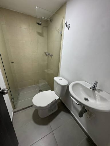 Apartamento de 3 alcobas en arriendo en Cucaracho, Medellín, 55 m² · foto 11 de 12